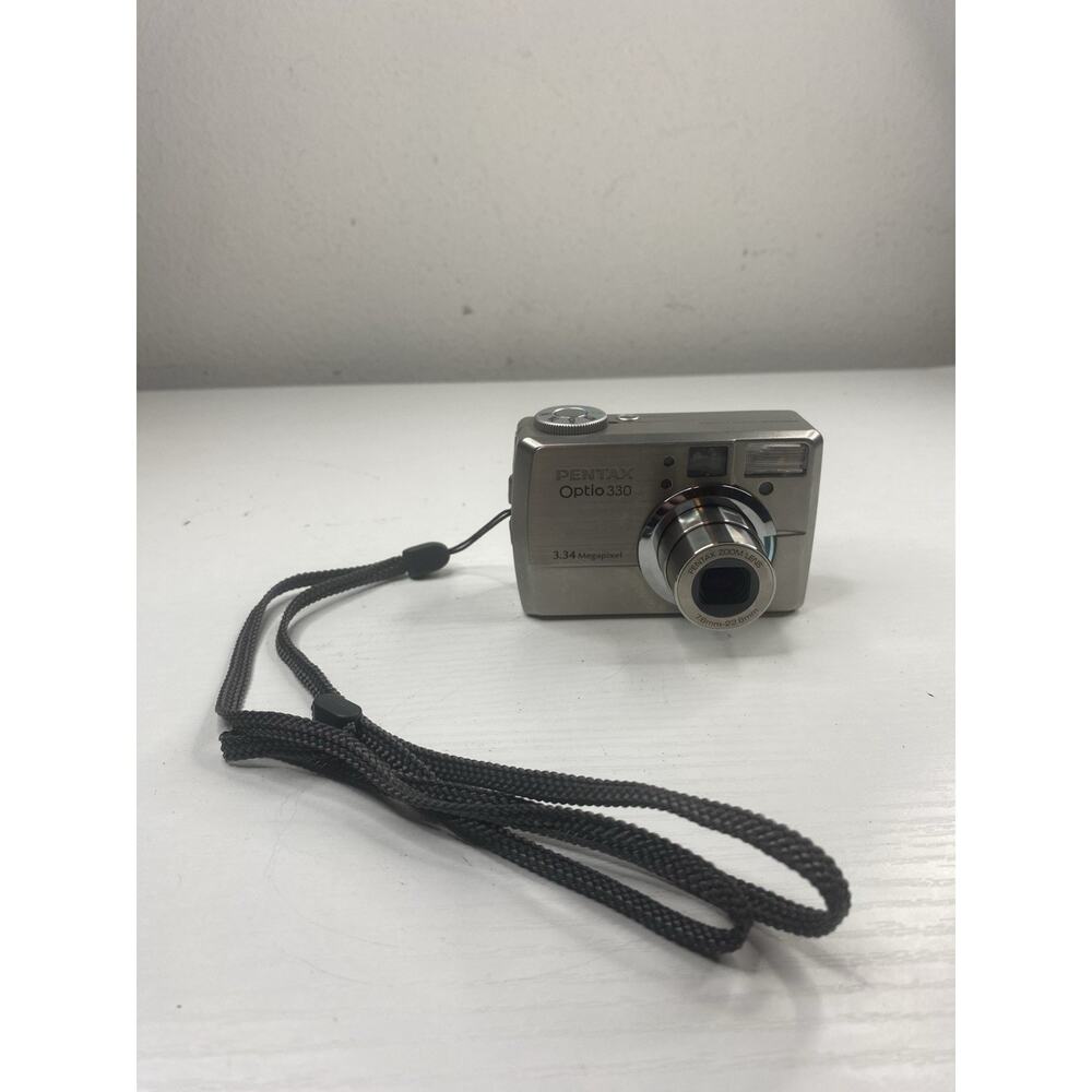 Pentax Optio 330 3.2MP Compact Digital Camera Silver + Battery,No charger -587